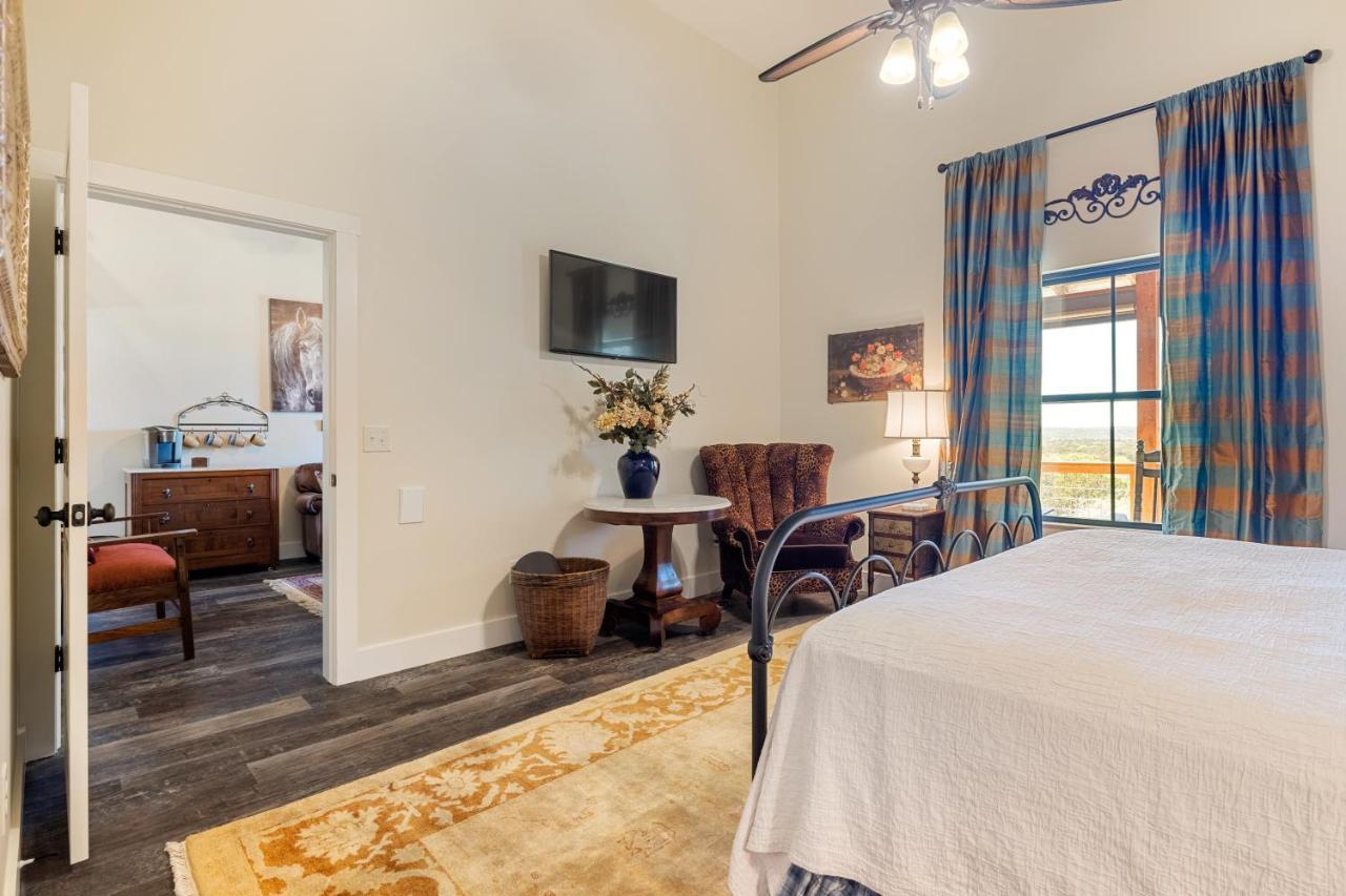 Inn At Sunset Mill Ranch Wimberley Buitenkant foto