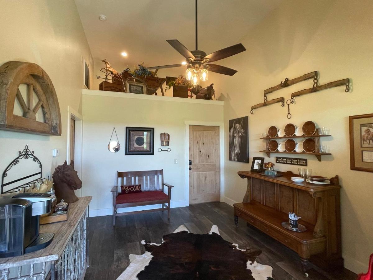 Inn At Sunset Mill Ranch Wimberley Buitenkant foto